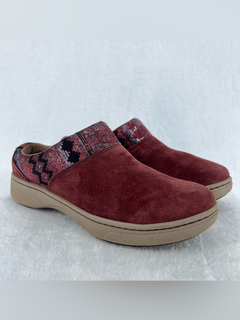 Dansko Brittany Suede Aztec Print Trim Mules in Raisin Size 38 = 7.5/8 Comfort